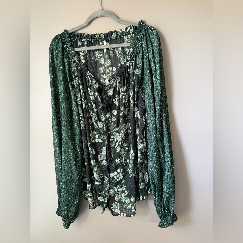 Free People Green Floral boho top size M
